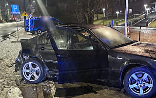 Nocny wypadek w Olsztynie. Jedna osoba nie żyje